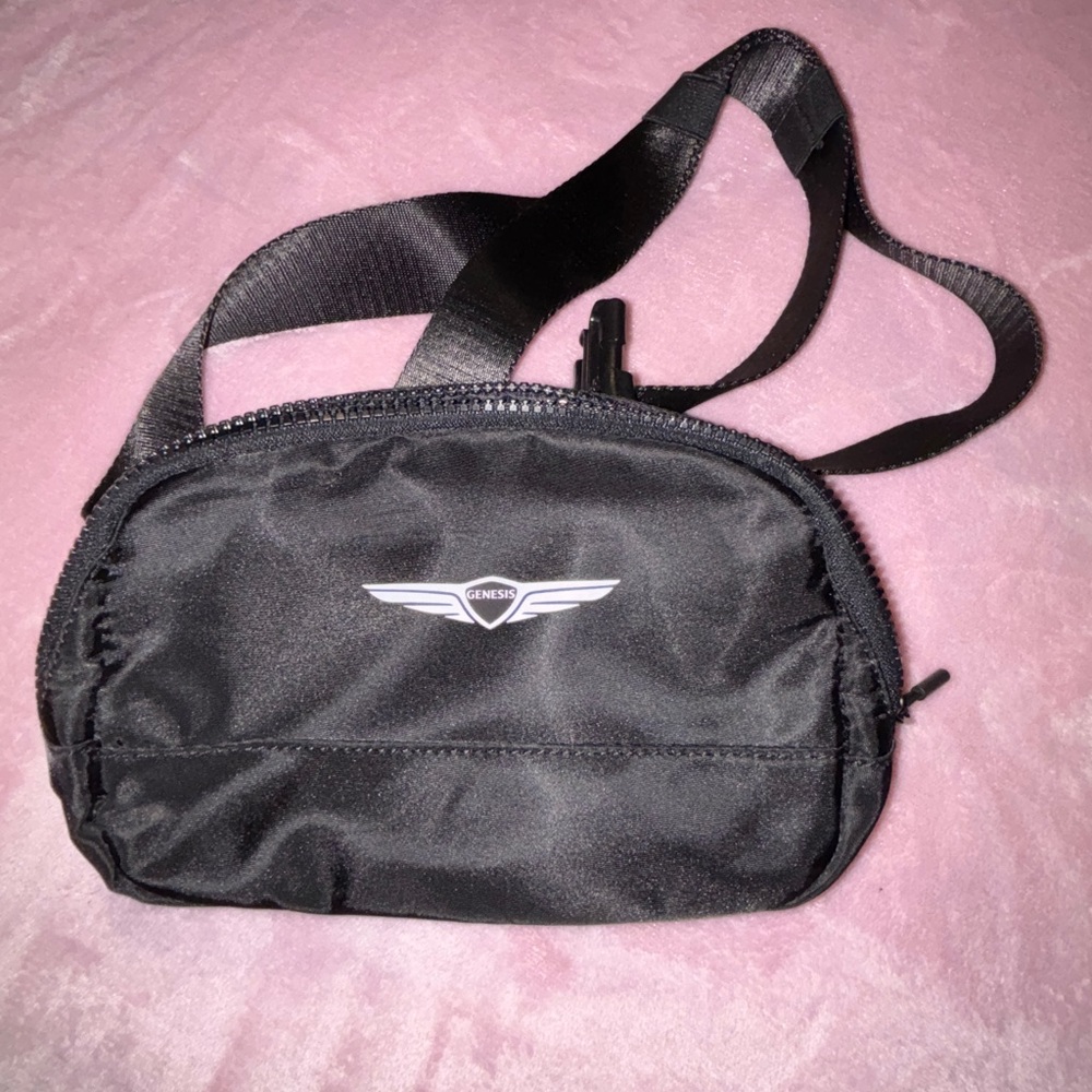 Genesis Black Belt Bag